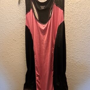Reebok Women's Pink and Black Tank Top